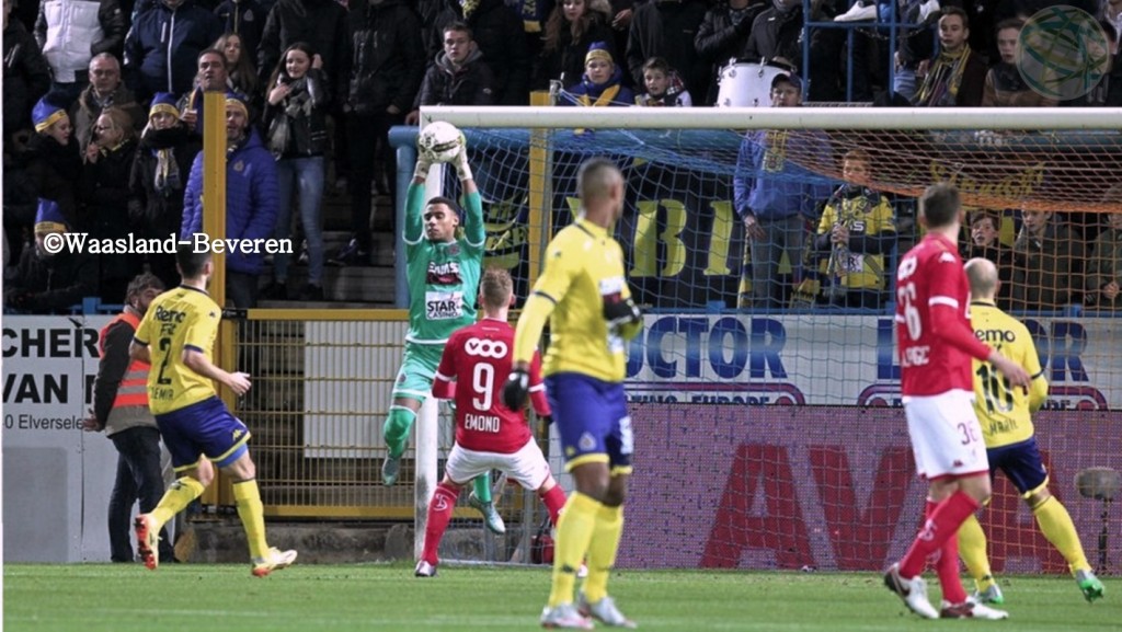 欧州蹴球文化探訪 ベルギーの光と闇 第三話 赤煉瓦の学び舎はリエージュに ページ 3 Soccerlture